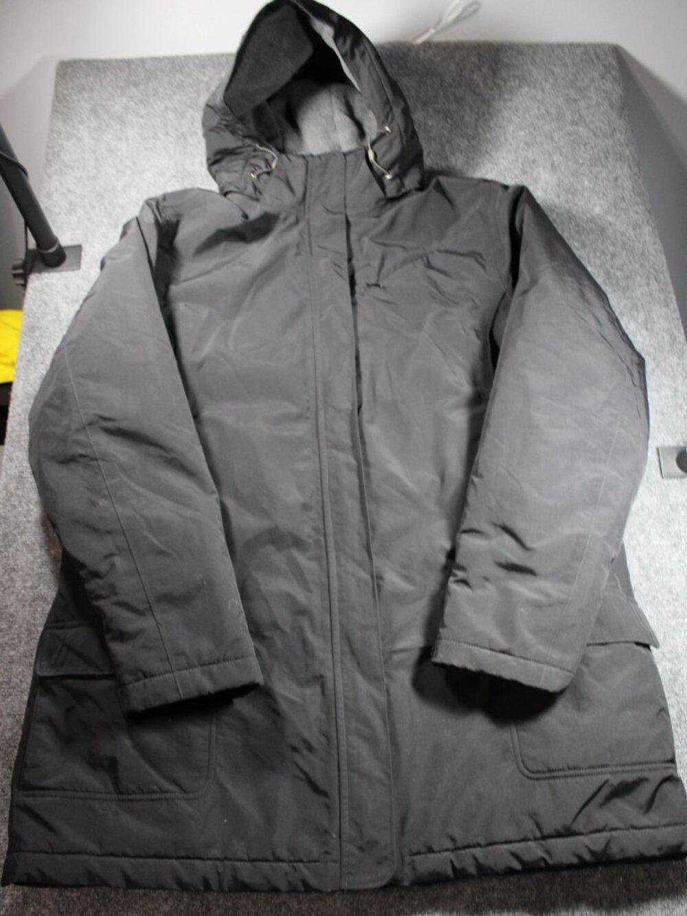 Lands End Women's Winter Squall Coat- XL 18 Black -Fleece Lined W/Hood Washable